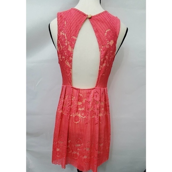 Free People Rocco Cherry Coral Cream Laced Short Dress - Picture 2 of 4